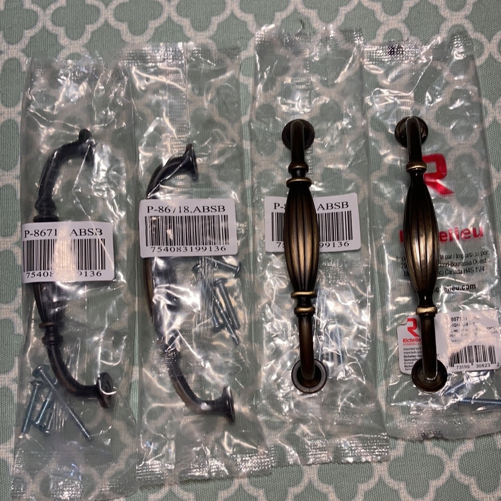 Antique Brass Fluted 5” Cabinet Pulls